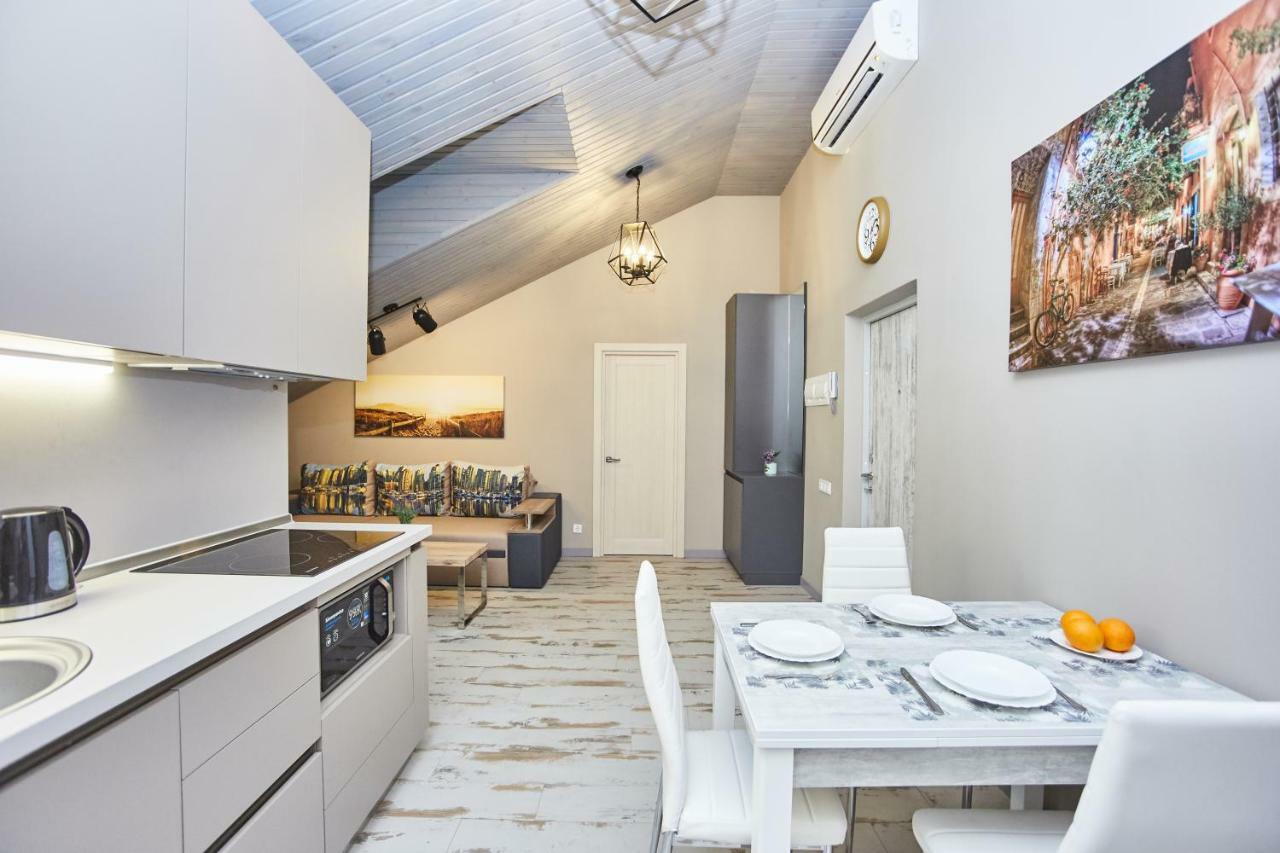 Luxury Apartment In The Heart Одеса Екстериор снимка