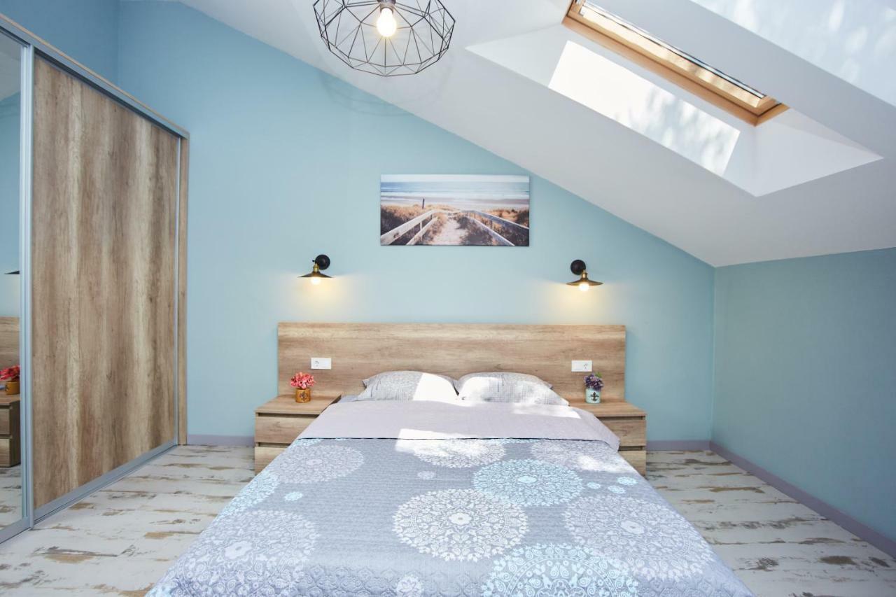Luxury Apartment In The Heart Одеса Екстериор снимка