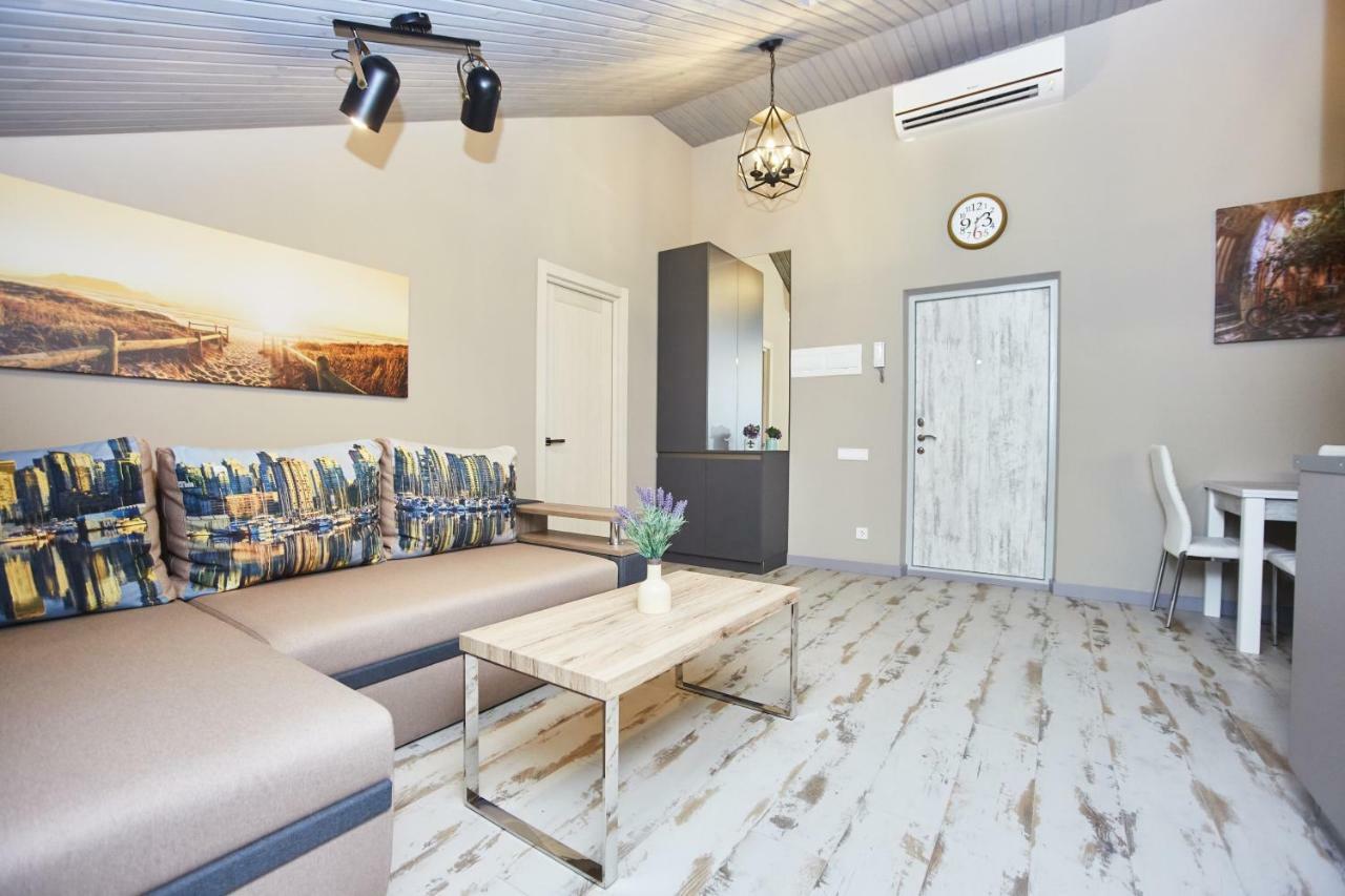 Luxury Apartment In The Heart Одеса Екстериор снимка