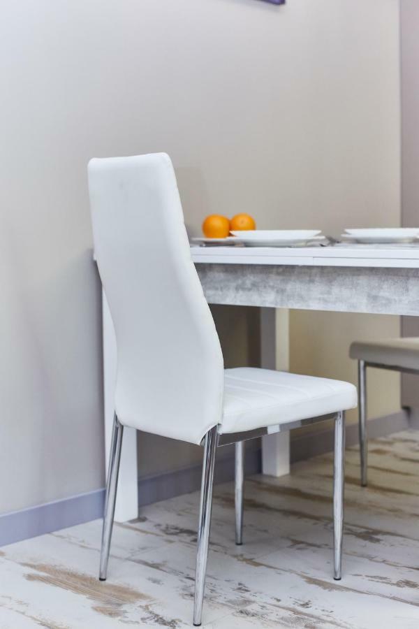 Luxury Apartment In The Heart Одеса Екстериор снимка